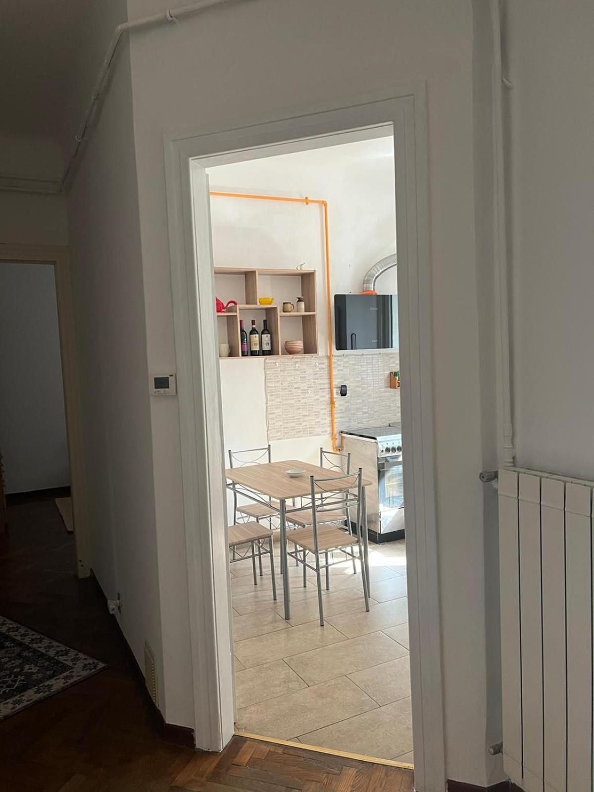 Casa Alice A 2 Passi Dal Centro 55 Mt 2 Apartment Triest Exterior foto